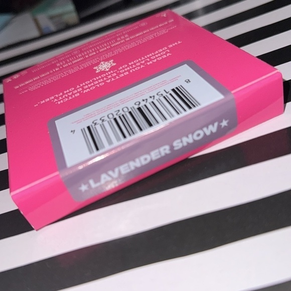 Jeffrey Star highlighting powder NEW lavender snow shimmer perfection‎ vegan - Picture 3 of 6